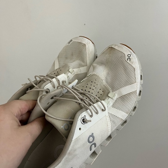 On Cloud Womens Tennis Shoes size 10 - Picture 5 of 7